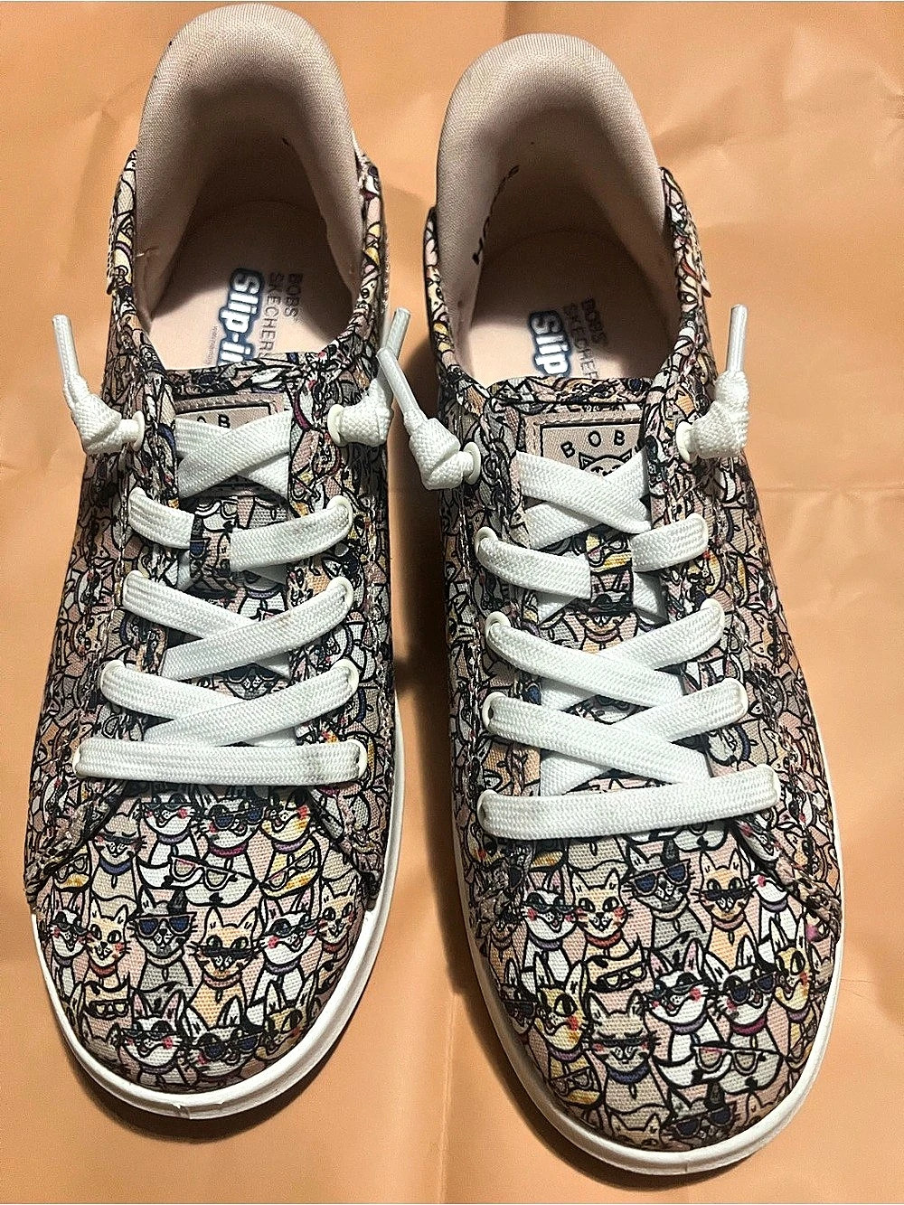 Skechers BOBS Slip-Ons D’Vine Cat Sneakers Womens Size 6.5